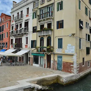 Casa Favaretto Pensión Venecia